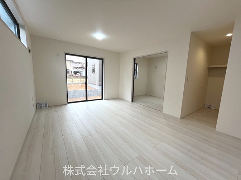 川越寺尾第4　3号棟    内観写真（リビング）