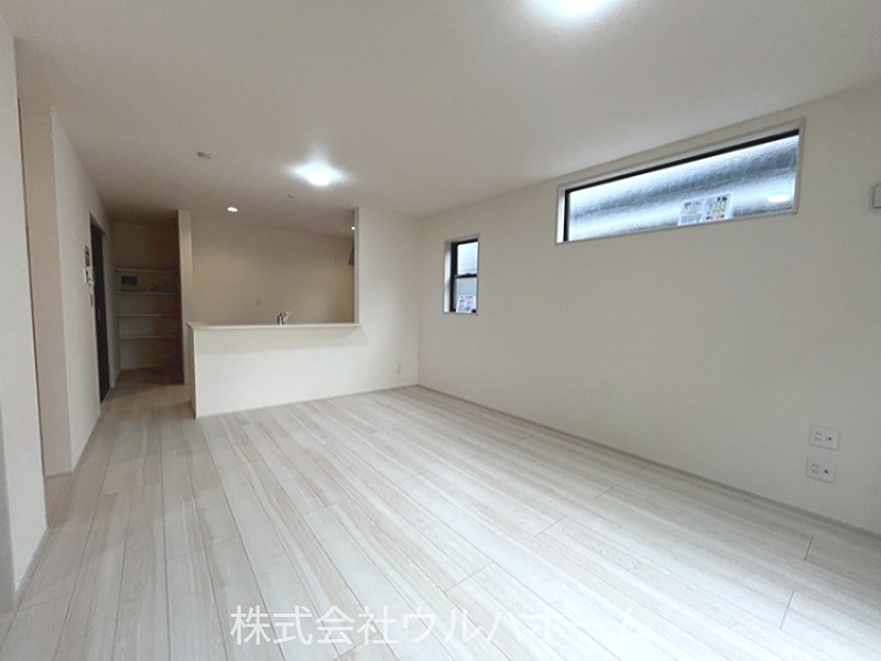 川越寺尾第4　3号棟    内観写真（リビング）