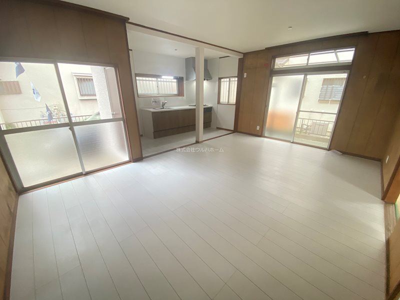 HMH坂戸市中富町1期　中古戸建 内観写真（リビング）