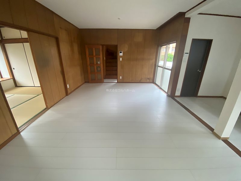 HMH坂戸市中富町1期　中古戸建 内観写真（リビング）