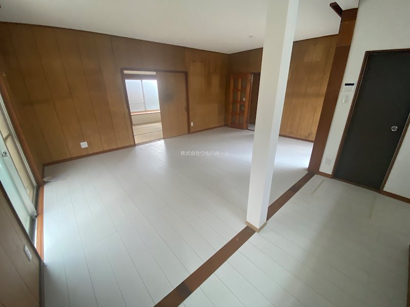 HMH坂戸市中富町1期　中古戸建 内観写真（リビング）