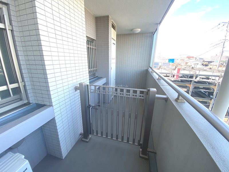 グーディッシュ川越アルバトール  現地写真（玄関）