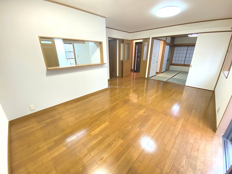 川越市上戸新町　中古戸建 内観写真（リビング）