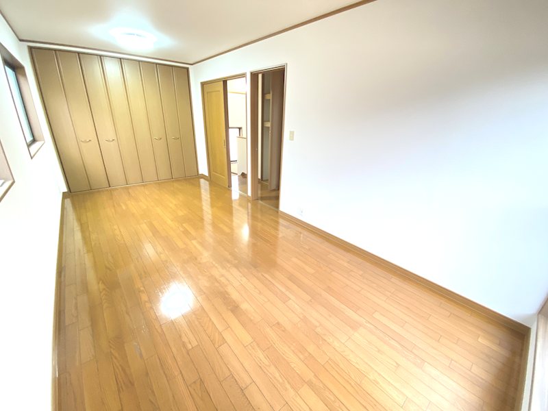 川越市上戸新町　中古戸建 内観写真（寝室）