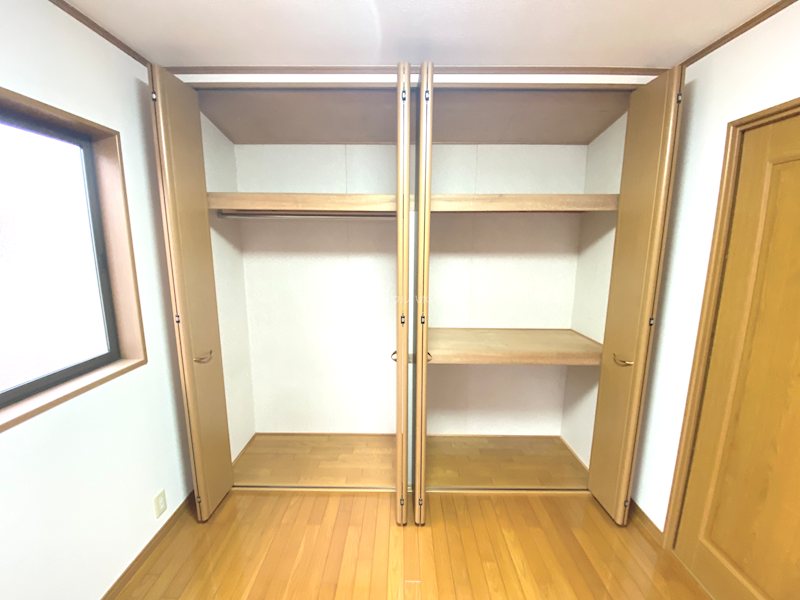 川越市上戸新町　中古戸建 内観写真（収納）