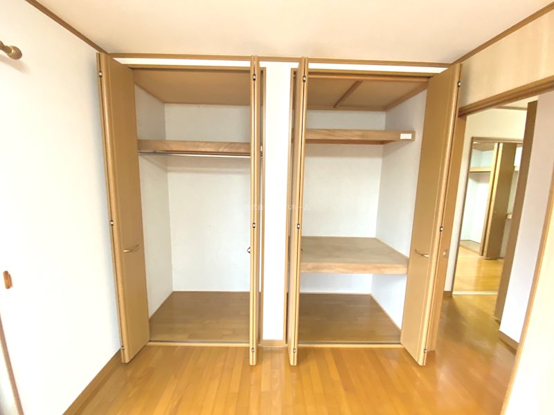 川越市上戸新町　中古戸建 内観写真（収納）