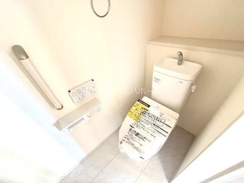 川越市豊田町2丁目　2号棟  内観写真（トイレ）