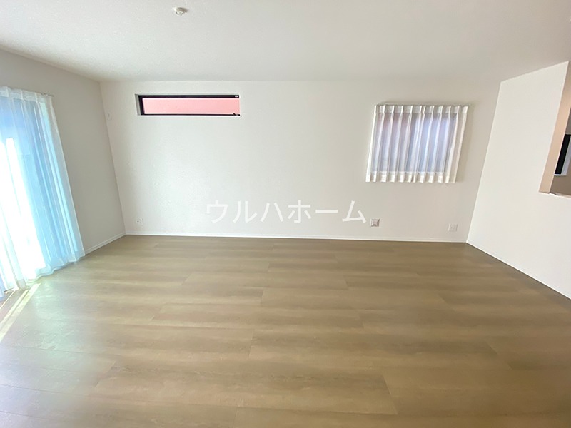 狭山中央　Ａ号棟   内観写真（リビング）