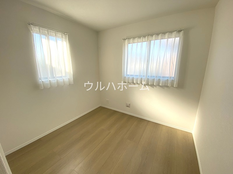 狭山中央　Ａ号棟   内観写真（寝室）