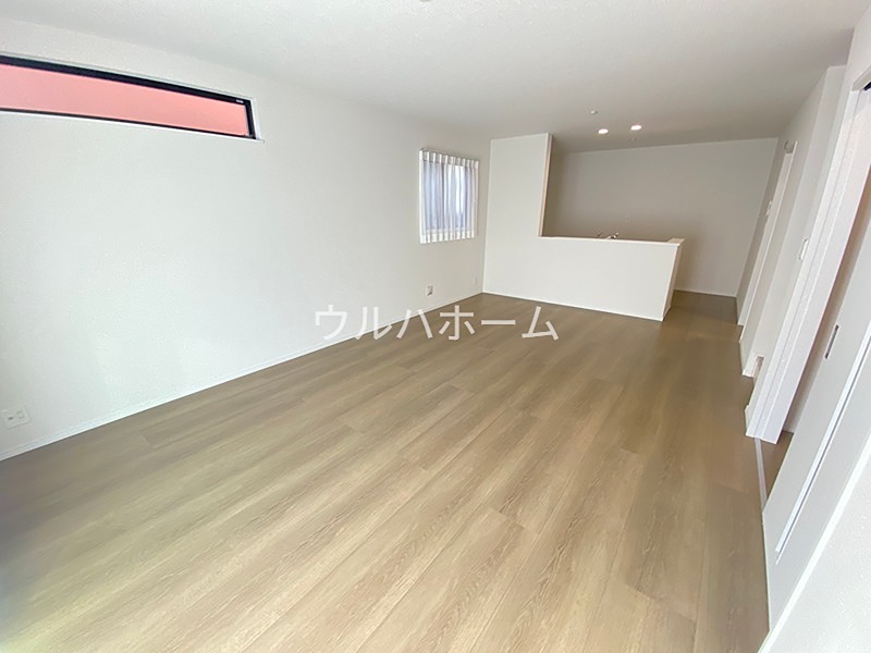 狭山中央　Ａ号棟   内観写真（リビング）