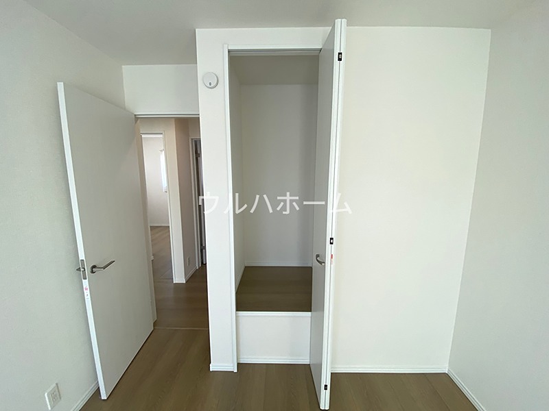 狭山中央　Ａ号棟   内観写真（収納）