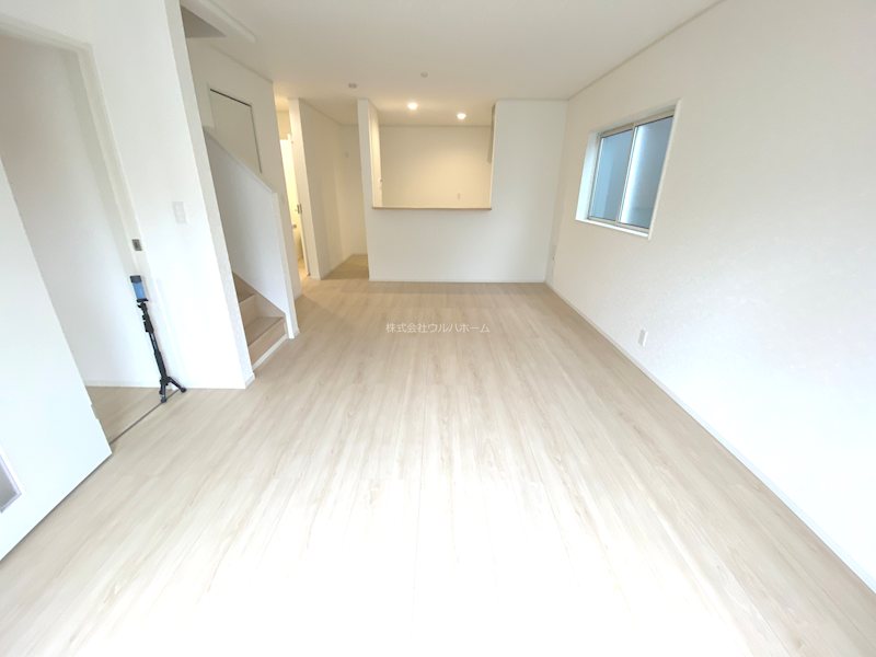 川越市寺尾第17　4号棟  内観写真（リビング）