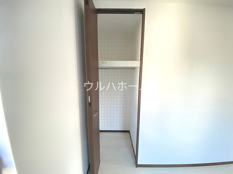 鶴ヶ島市上広谷　新築戸建  内観写真（収納）