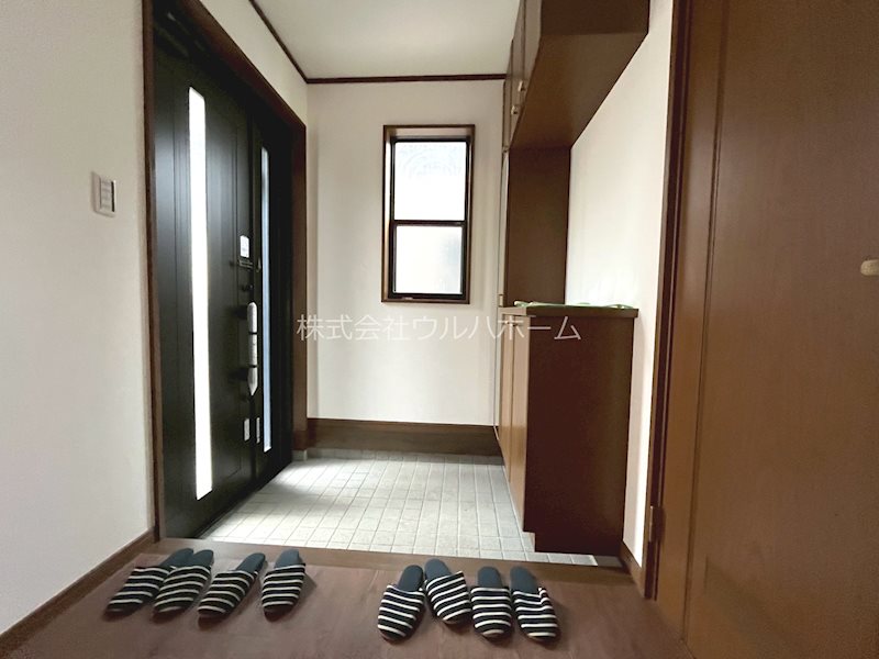 川越市府川　中古戸建  現地写真（玄関）