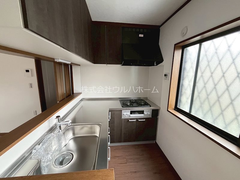 川越市府川　中古戸建  内観写真（キッチン）