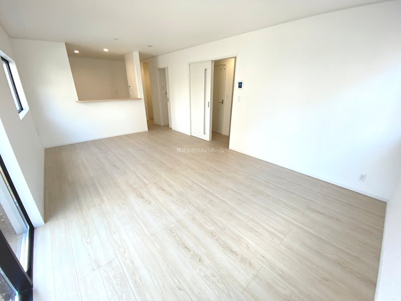 狭山市中央第8　1号棟  内観写真（リビング）