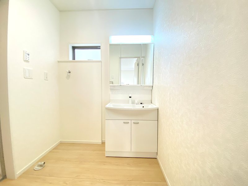 狭山市中央第8　2号棟   内観写真（洗面台・洗面所）
