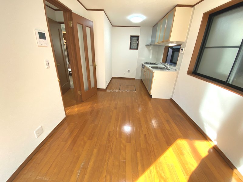 ふじみ野市西鶴ヶ岡2丁目　中古戸建 内観写真（リビング）
