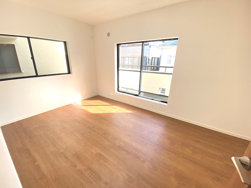 ふじみ野市西鶴ヶ岡2丁目　中古戸建 内観写真（寝室）