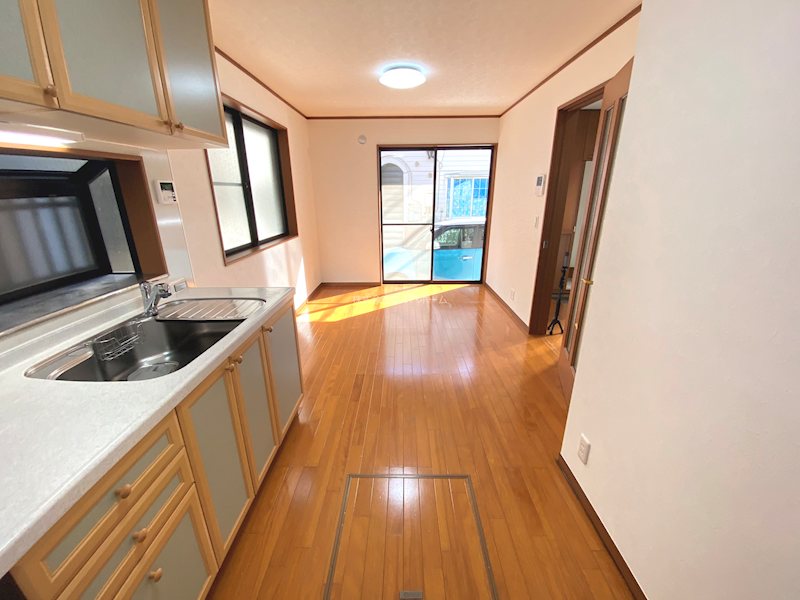 ふじみ野市西鶴ヶ岡2丁目　中古戸建 内観写真（リビング）