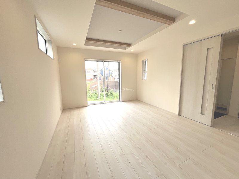 川越市仙波町4丁目 内観写真（リビング）