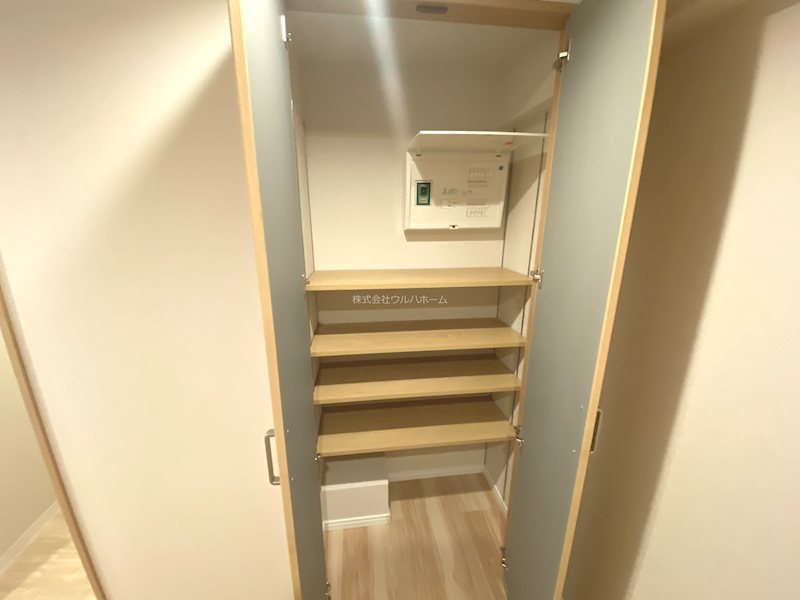 ハイツ狭山 内観写真（収納）
