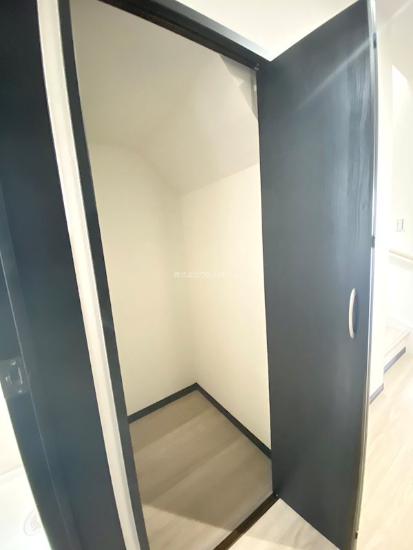 川越市新宿町　新築戸建 内観写真（収納）