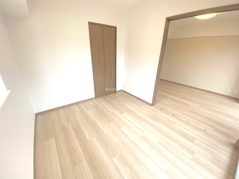 ライオンズガーデン若葉   内観写真（寝室）