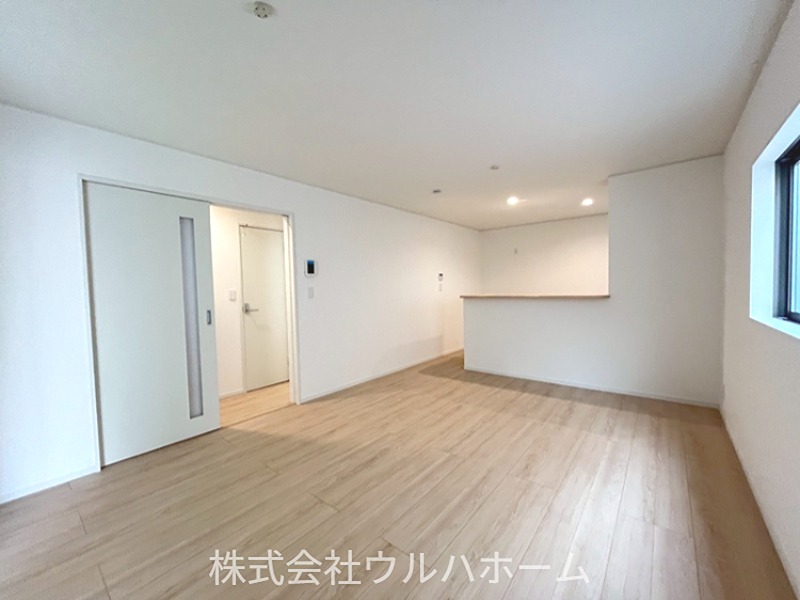 川越市寺尾第18　3号棟    内観写真（リビング）