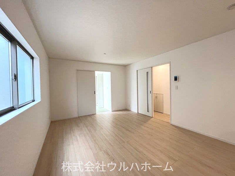 川越市寺尾第18　3号棟    内観写真（リビング）