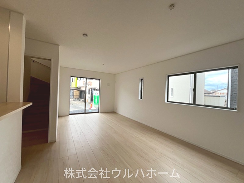 川越市寺尾第18　4号棟    内観写真（リビング）