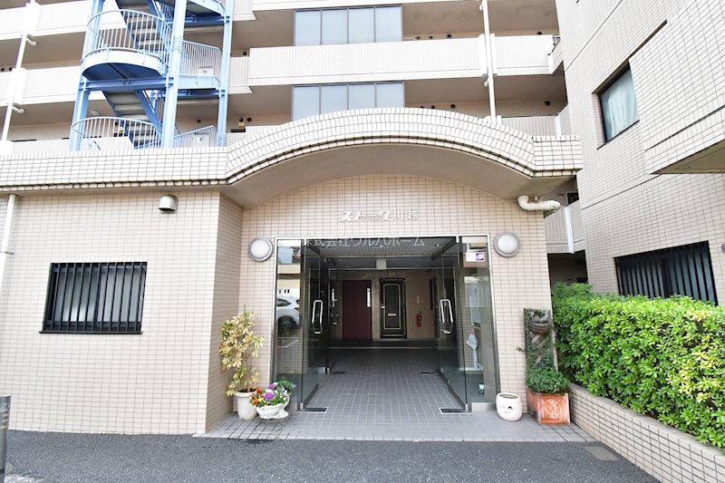 ストークマンション川越  共用部写真（エントランス）