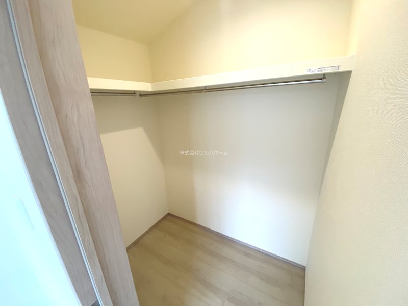 川越市的場576番　A号棟  内観写真（収納）