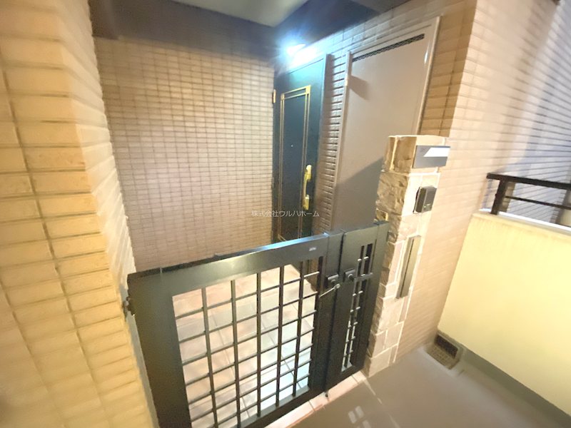 グランシャトレ坂戸シエルコート  現地写真（玄関）