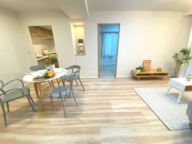 グランシャトレ坂戸シエルコート  内観写真（リビング）