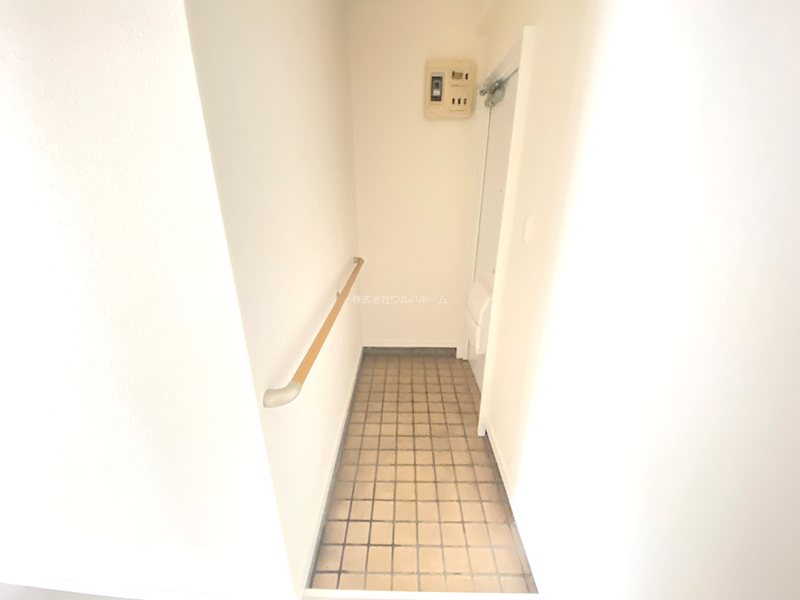 大井ガーデンビル  現地写真（玄関）