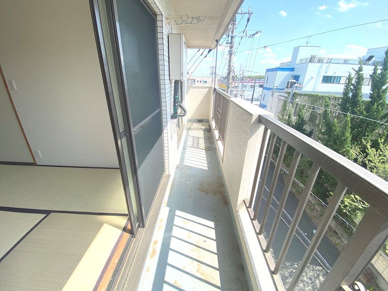 大井ガーデンビル  現地写真（バルコニー）