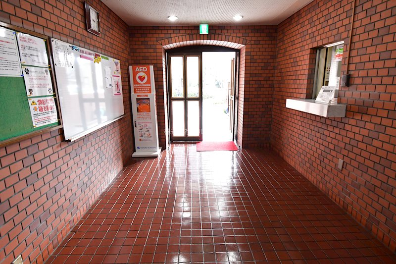ワコー第一新狭山マンション    共用部写真（ロビー）