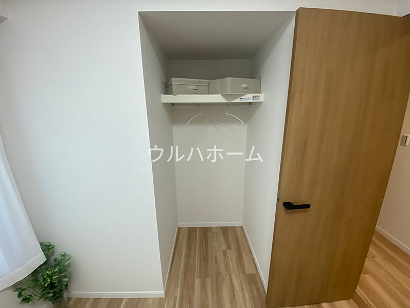 ワコー第一新狭山マンション    内観写真（収納）