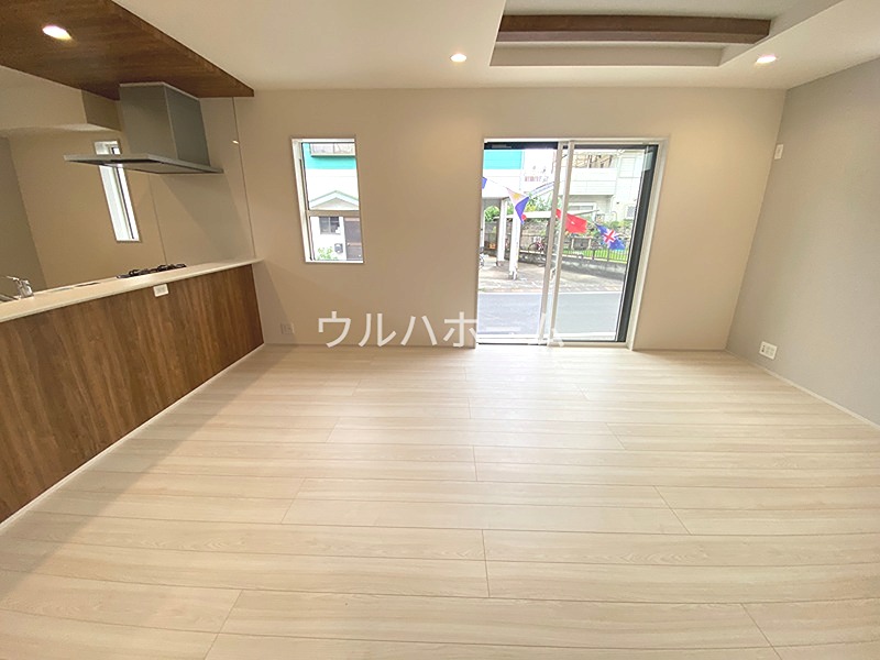川越市岸町2丁目  内観写真（リビング）