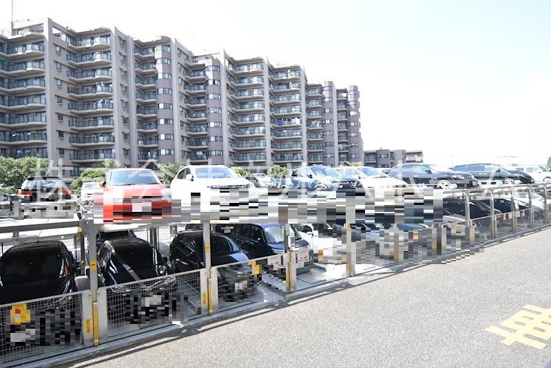 コスモふじみ野サウスフォーラム    共用部写真（駐車場）