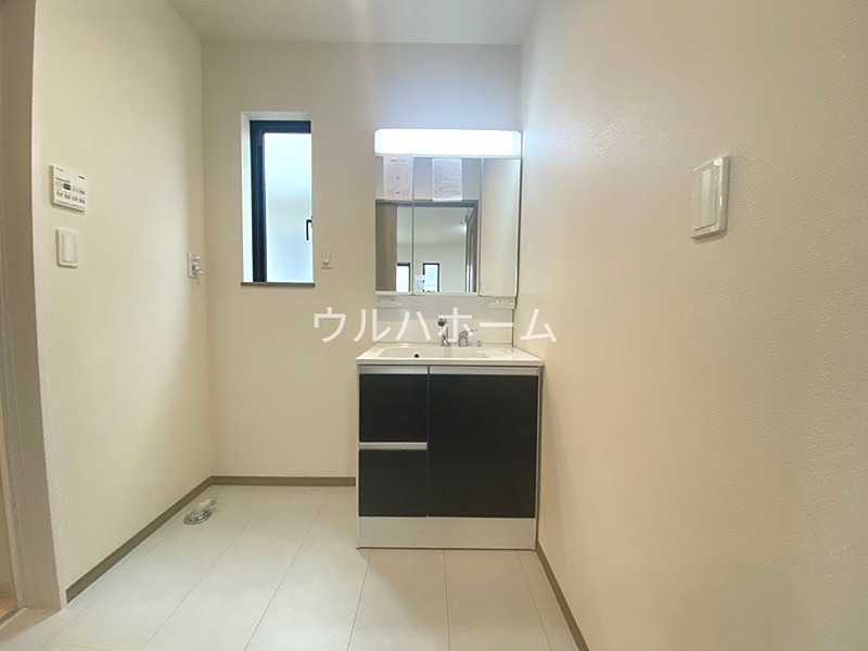 川越市中台元町1丁目23番　E号棟   内観写真（洗面台・洗面所）
