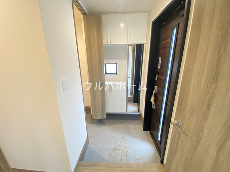 川越市中台元町1丁目23番　E号棟   現地写真（玄関）