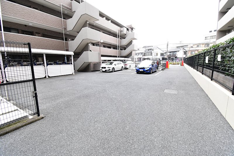 埼玉県川越市脇田本町 共用部写真（駐車場）