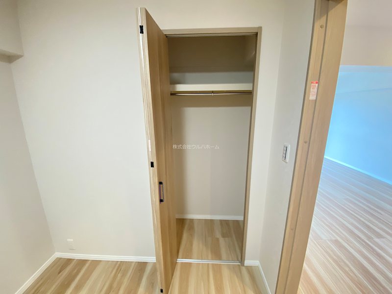 若葉台マンション    内観写真（収納）