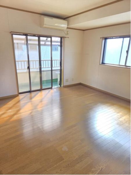 川越市今成４丁目　中古戸建  内観写真（寝室）