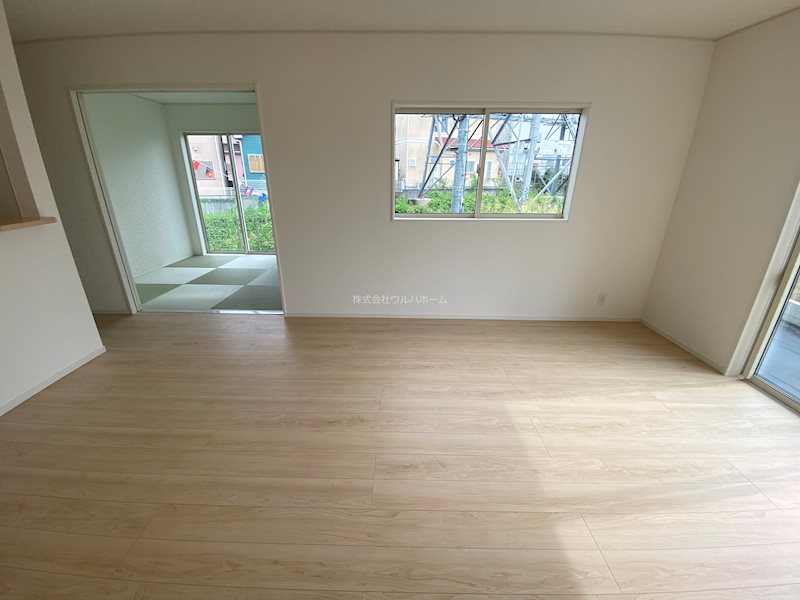 川越市新宿町　第8　5号棟  内観写真（リビング）