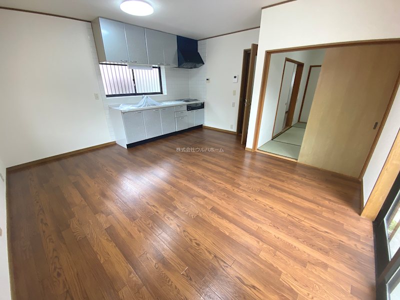 川越市笠幡　中古戸建  内観写真（リビング）