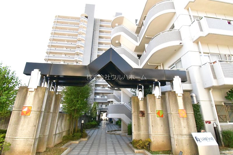 アーベイン川越南大塚キッズプレース　    共用部写真（エントランス）