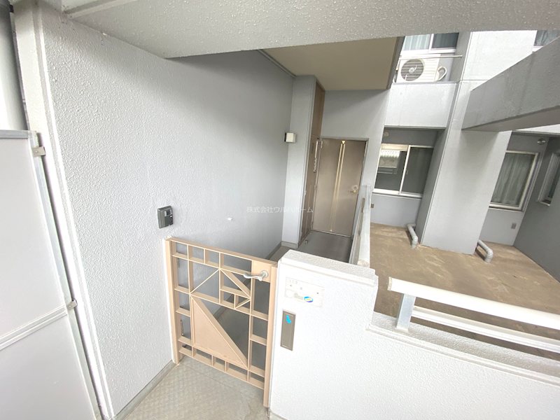 アーベイン川越南大塚キッズプレース　    共用部写真（エントランス）